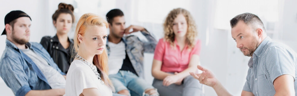 Grupa terapeutyczno-rozwojowa dla młodzieży - usługa świadczona w COLLIGO Grupa terapeutyczno-rozwojowa dla młodzieży